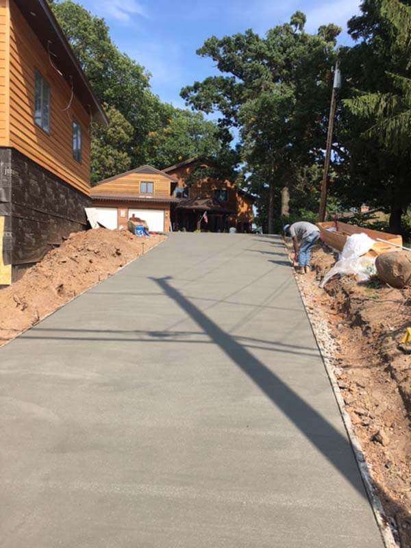 longconcretedrivewaymn Wohlwend Concrete