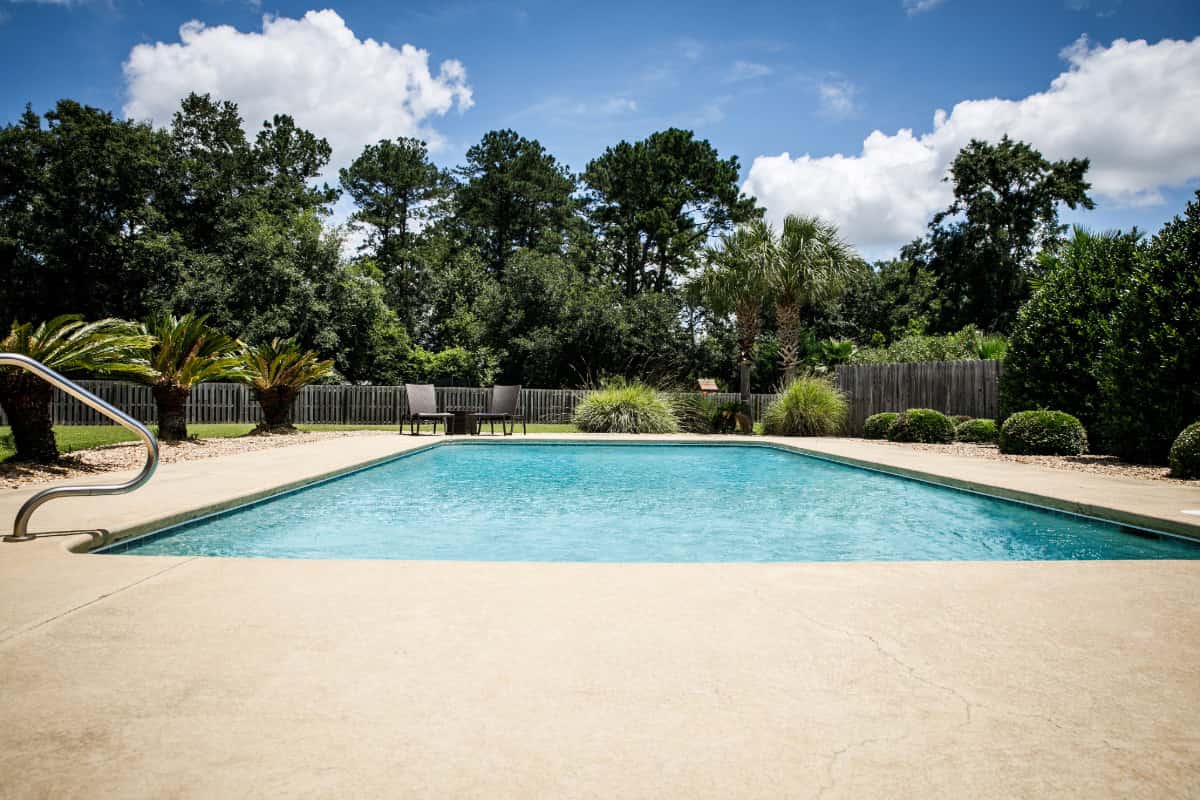 7-signs-concrete-pool-deck-needs-repair-before-summer-golden-valley